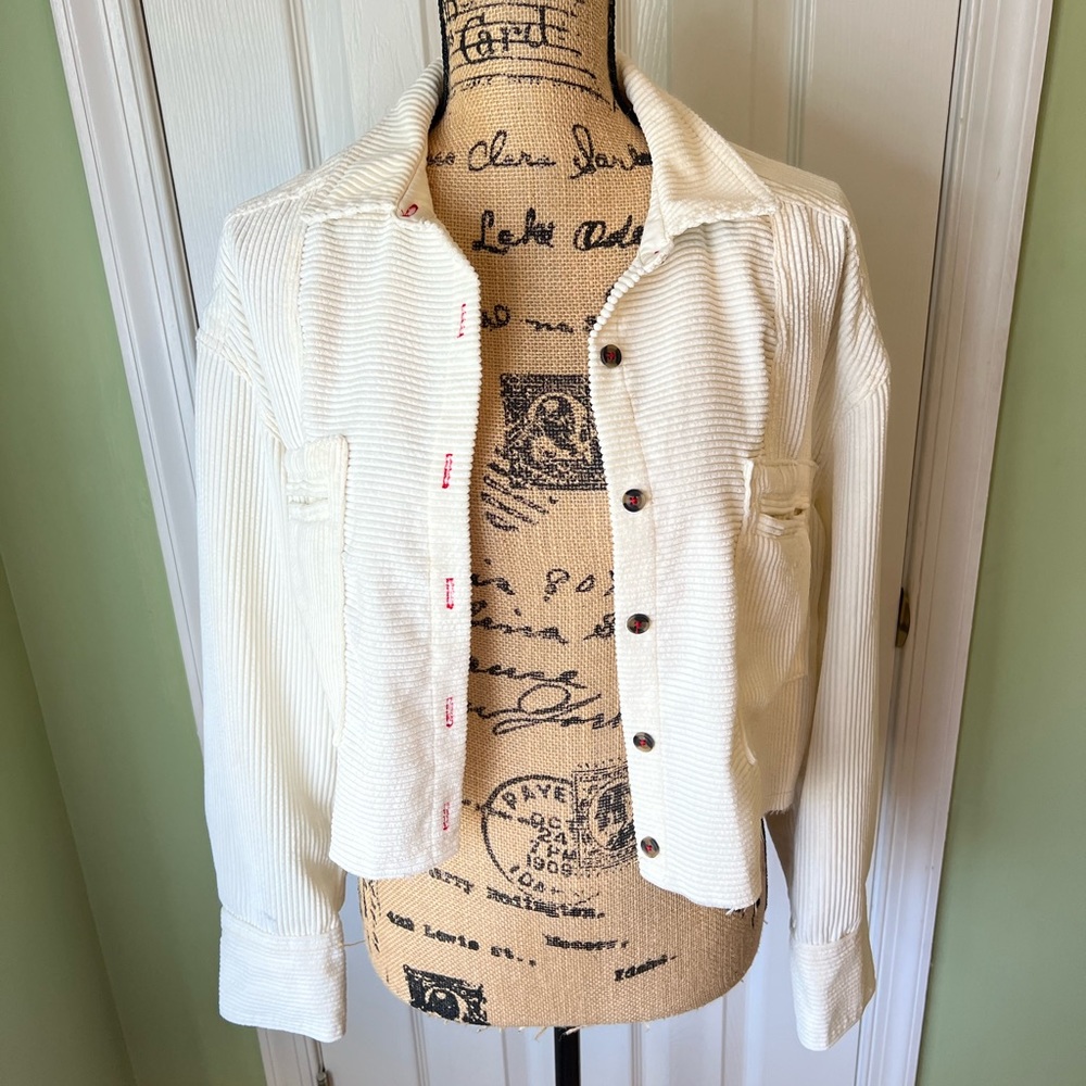 Urban Outfitters BDG Off-white Corduroy Cropped Jacket Raw Hem | Size M